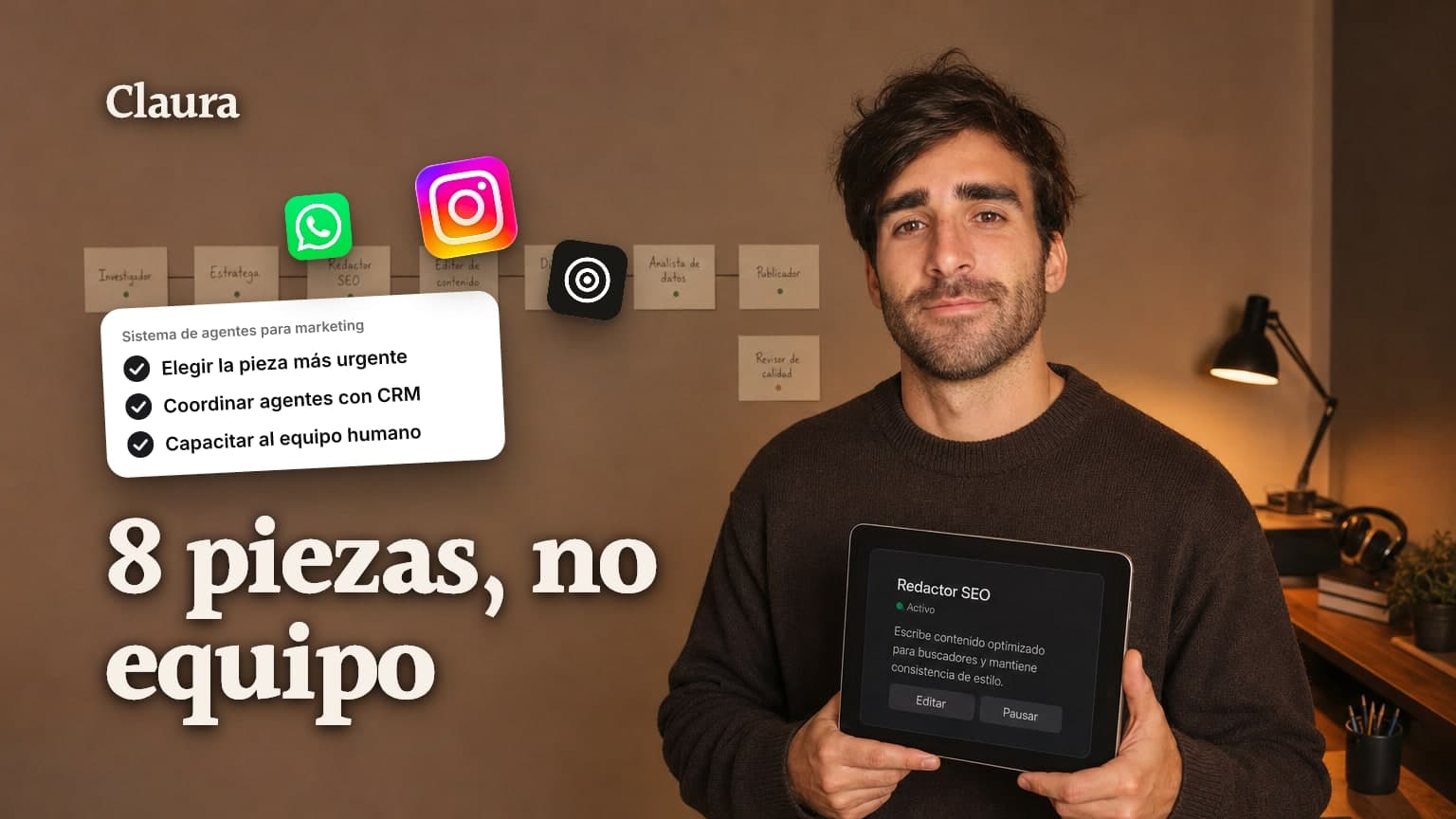 Mateo frente a un panel de 7 fichas de agentes de IA conectadas entre si, con una octava ficha de capacitacion al costado